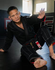 V7 BJJ GI + GRATIS HVITT BELTE | Svart