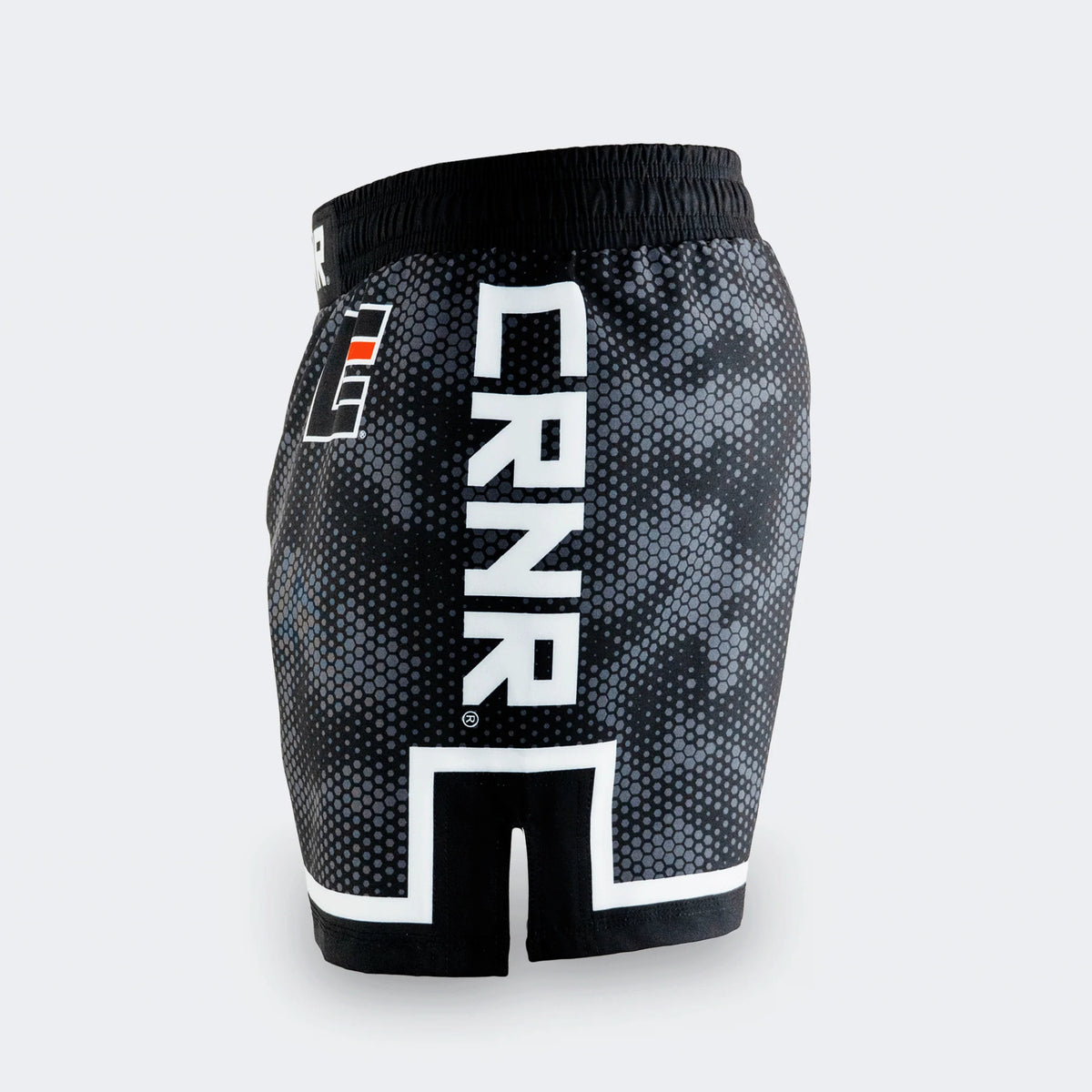 ISOSUTURE Hybrid Fight Shorts - Svart