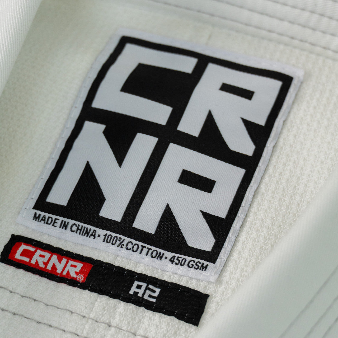 V7 BJJ GI + GRATIS HVITT BELTE | Hvit