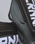 Supreme Leggbeskytter Svart